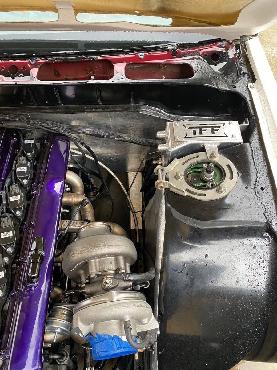 Nissan 180SX / 200SX S13 RHD - Tucked Oil Catch Can